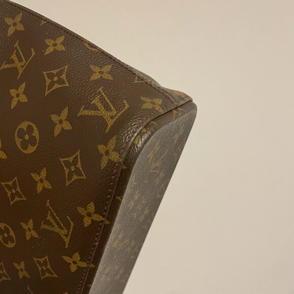 [SOLD] Louis Vuitton Luco Monogram Tote - Picture 15 of 15